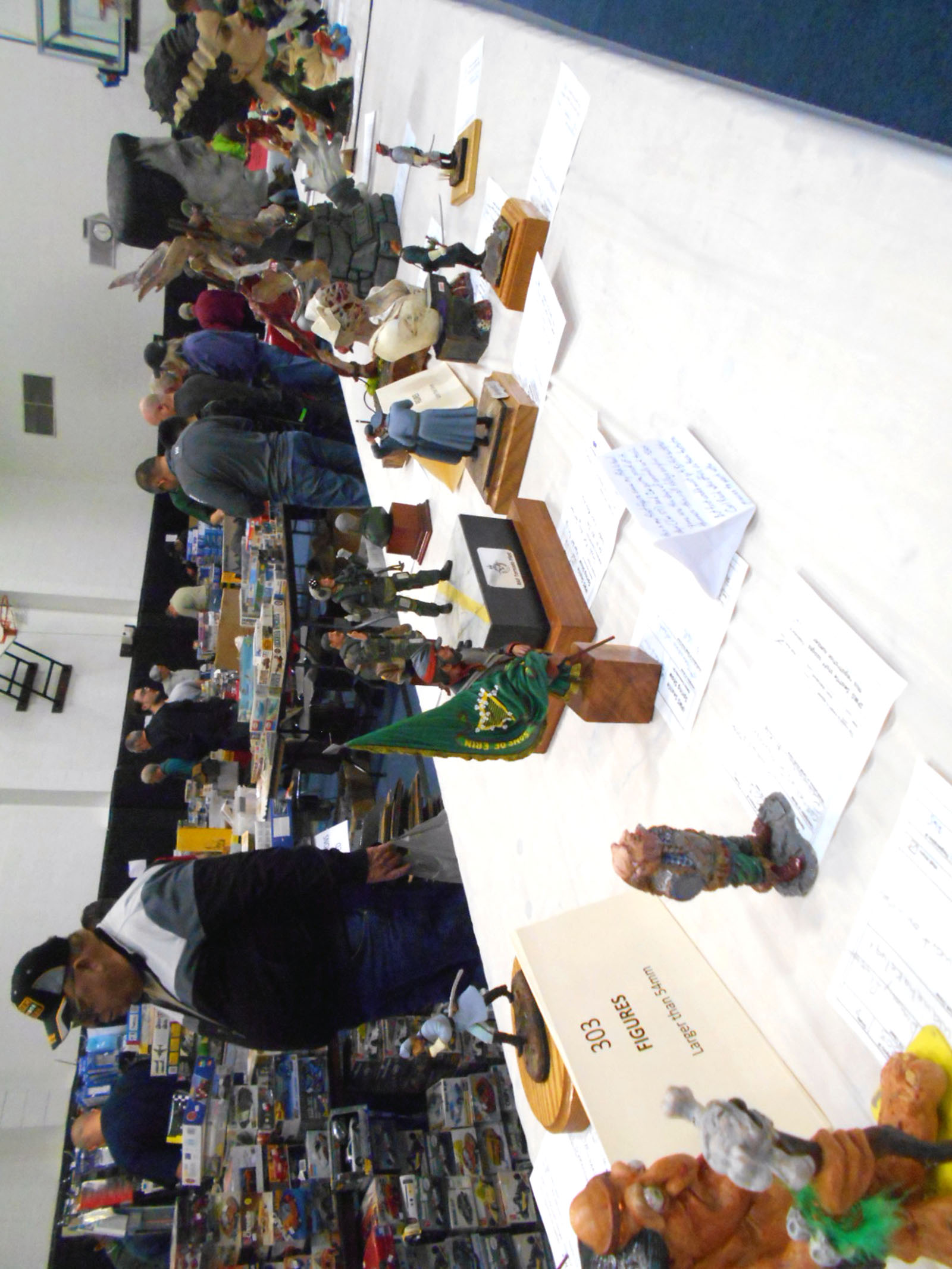 304 - Sci-Fi/Fantasy Figures - pRenton IPMS Spring Show 04 23  2016 0140 Figures 01