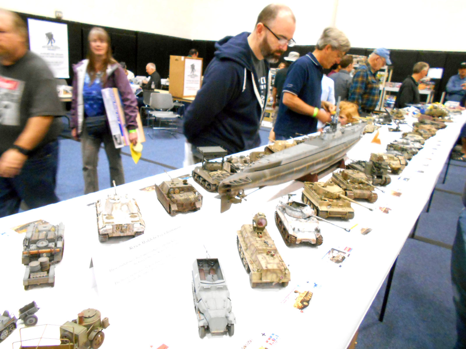 Collection 5 - pRenton IPMS Spring Show 04 23  2016 0065  Display Only 01 Armour