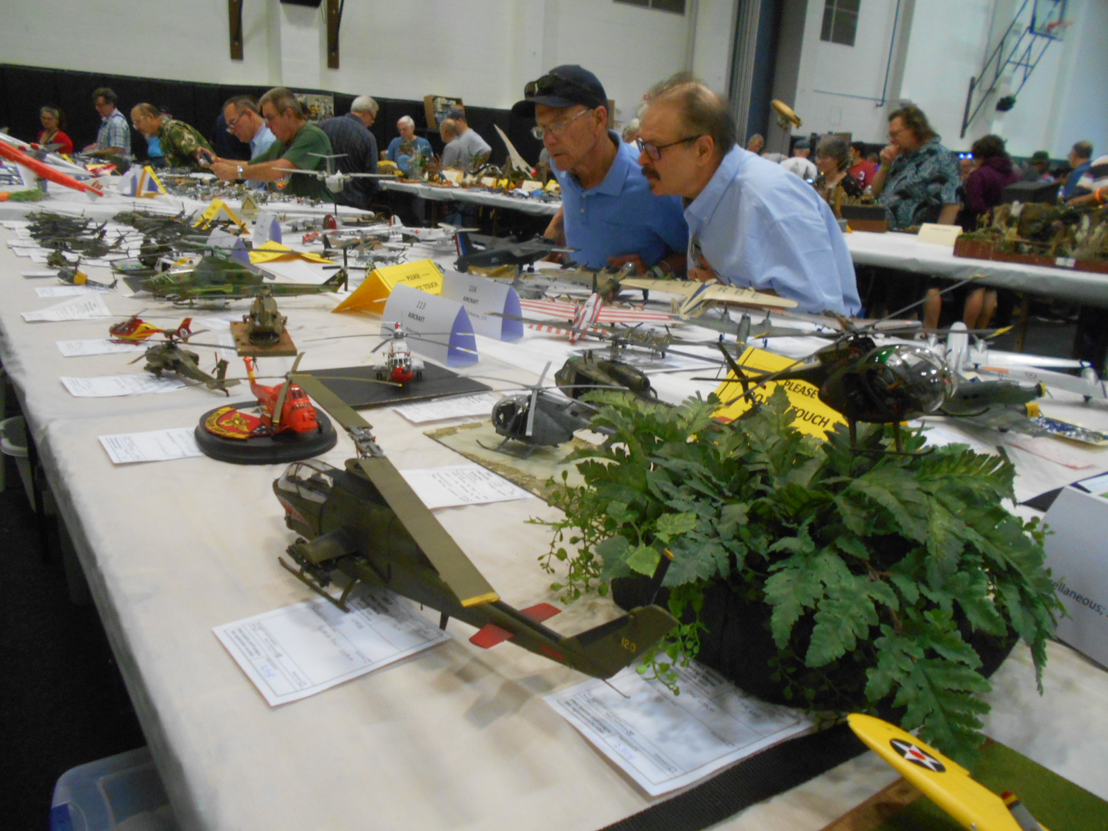 IPMS Seattle Show April 29 2023 0020 231 Helos 01