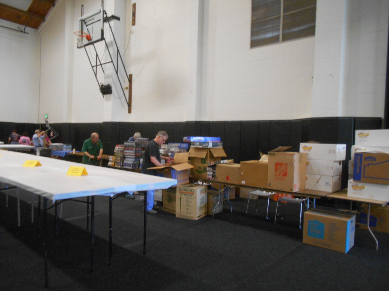IPMS Seattle Show April 29 2023 0016 Set Up 19