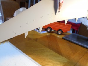 747-8 Orange-Plane-0097-Wings-02-Pencil