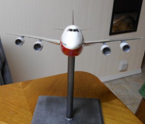 747-8 Orange-Plane-0123s