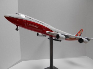 747-8 Orange-Plane-0134 006