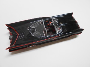 Batmobile-1-25th-Scale-0050-Good-07