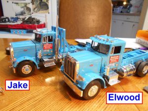 DumpBed-Custom-Peterbilt-1-25th-0050 030 025-Jake-Elwood