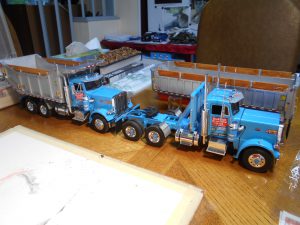 DumpBed-Custom-Peterbilt-1-25th-0050 044 069