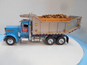 DumpBed-Custom-Peterbilt-1-25th-0050 044 087