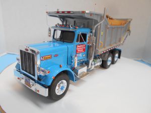 DumpBed-Custom-Peterbilt-1-25th-0050 044 088